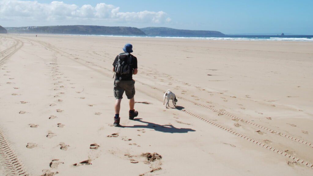 Sunny day to walk the Cornwall Coast Path